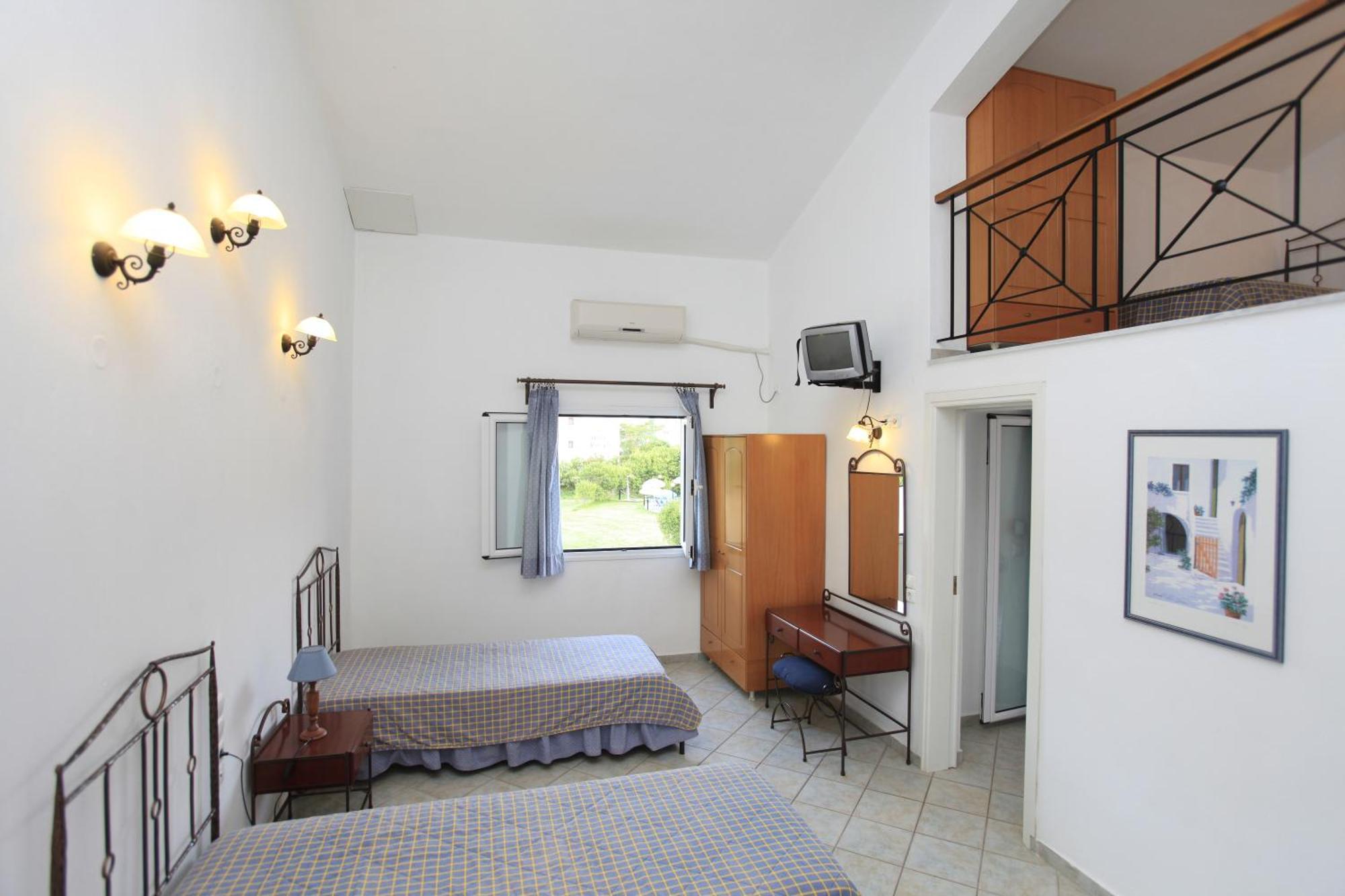 Yiannis Studios Troulos Buitenkant foto
