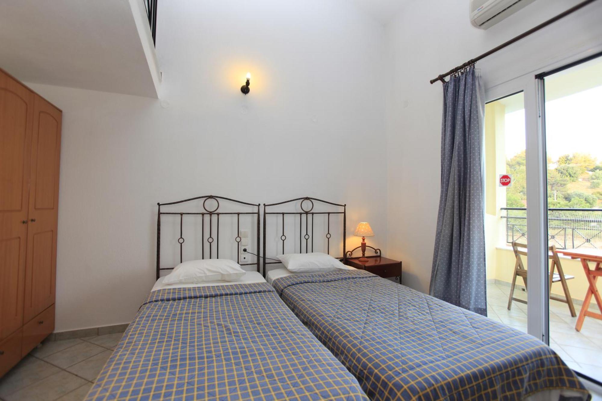 Yiannis Studios Troulos Buitenkant foto